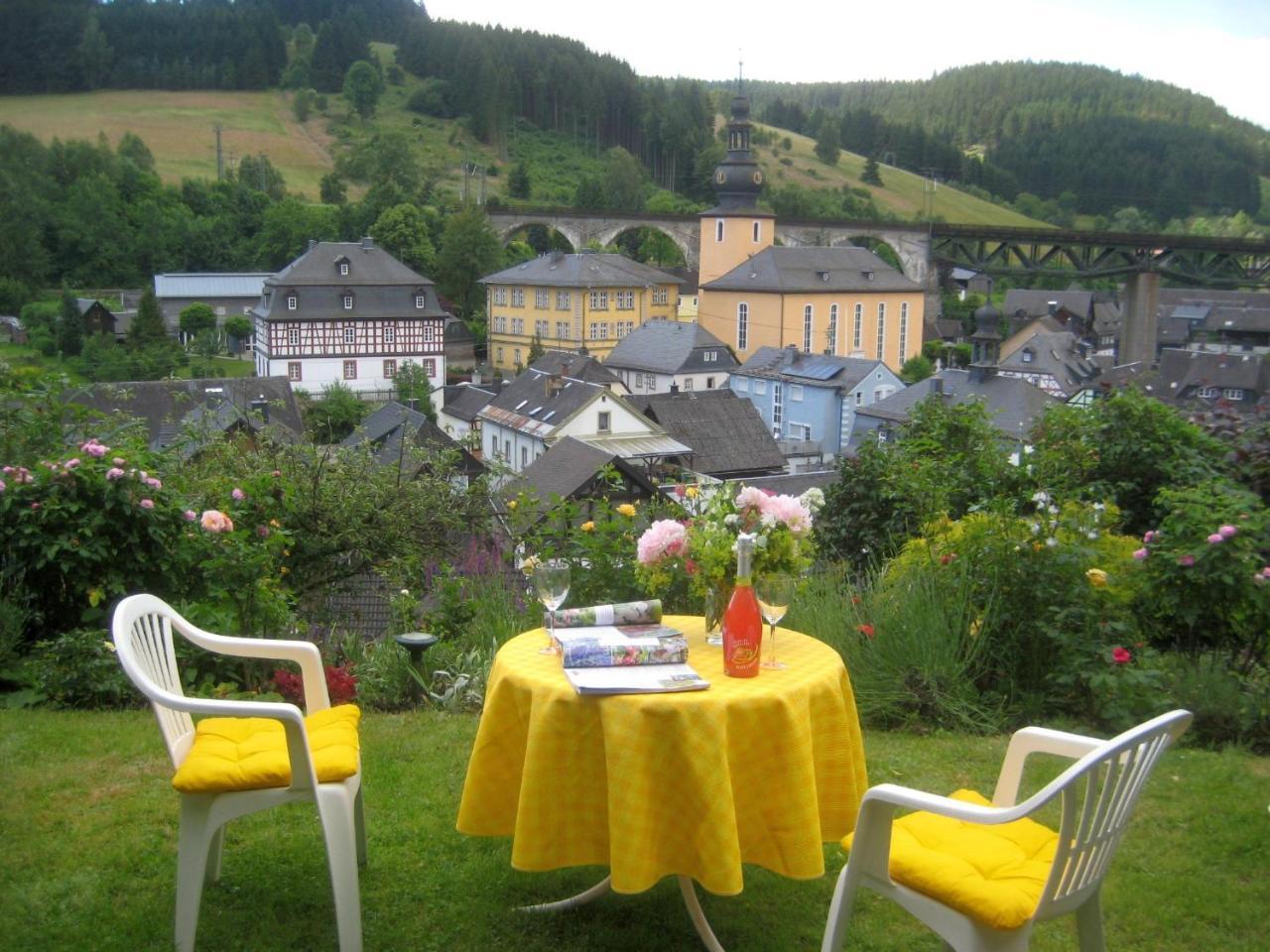 Ferienwohnung Haus Am Sommerberg Ludwigsstadt Exterior photo